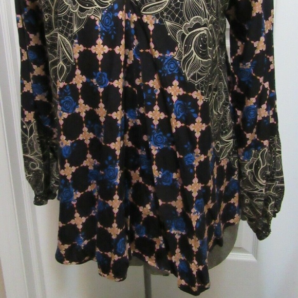 New L/ S Ladies Blouse Look no buttons M & L - Picture 14 of 15